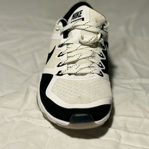 Nike women's Zoom training sneaker never worn.